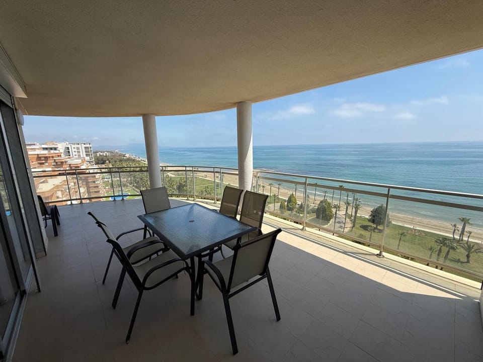 M1007 - Edificio Mondrian World, Prime - ServHouse Apartment in Valencian Community
