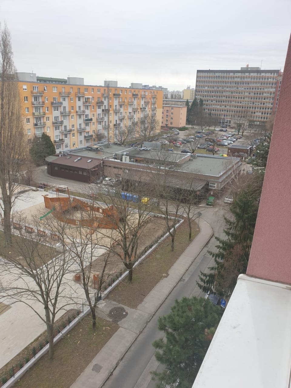 City view, Street view