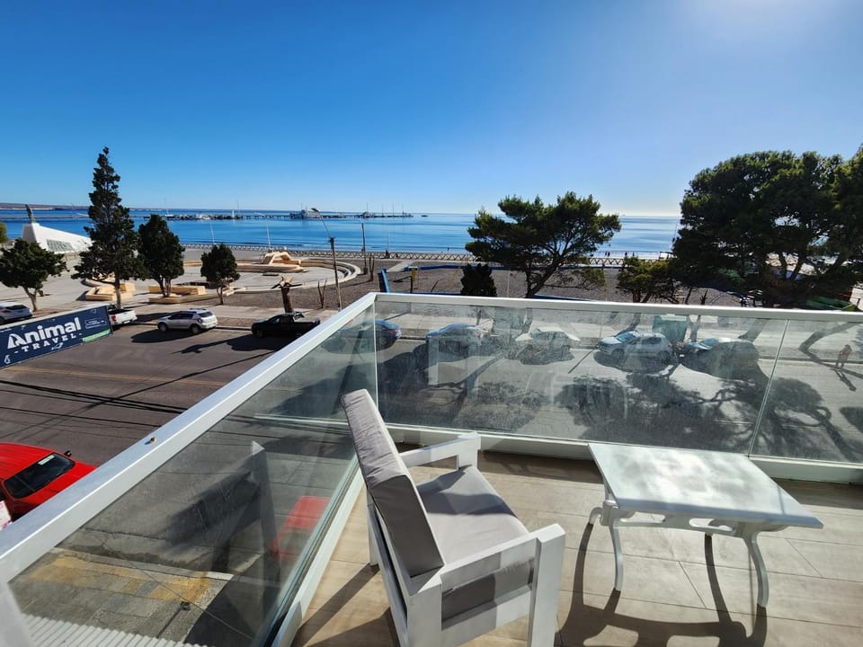 View (from property/room), Balcony/Terrace, Sea view