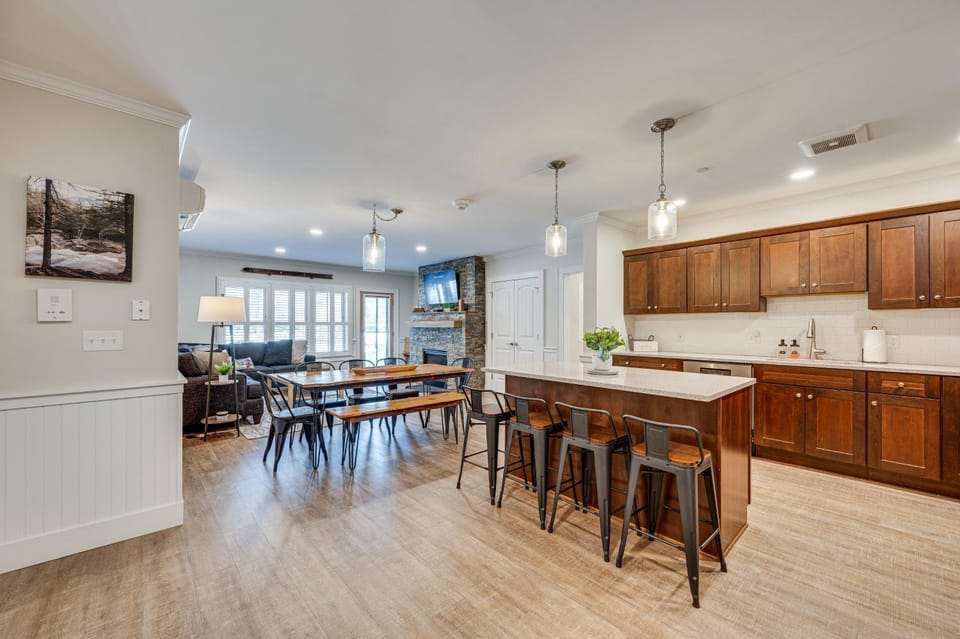 The Perfect All-Season Escape!!! House in North Conway