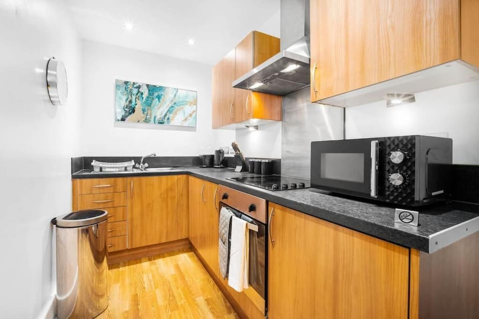 Funky Arcadian Centre Apartment By Azura Nights Apartment in Birmingham
