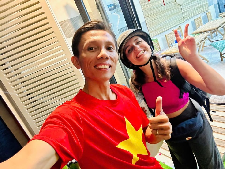 ALOHA SAIGON HOSTEL - Less-touristy location, Spacious rooms, Bathroom with a glass partition, airport - train station proximity Hostel in Ho Chi Minh City