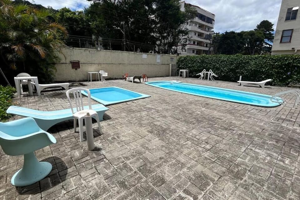 Studio 330 - aconchegante, 500m da Feirinha do Alto, com Garagem e Wi-Fi 500MB Apartment in State of Rio de Janeiro