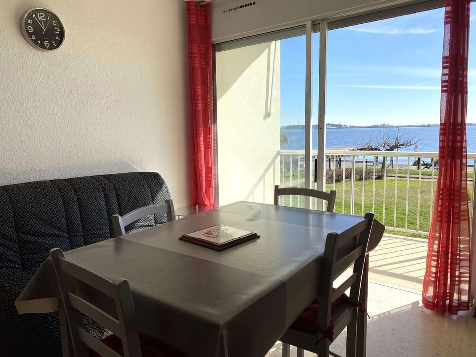 Charmant T1 avec parking à Balaruc-les-Bains, proche des Thermes - FR-1-553-236 Apartment in Balaruc-les-Bains