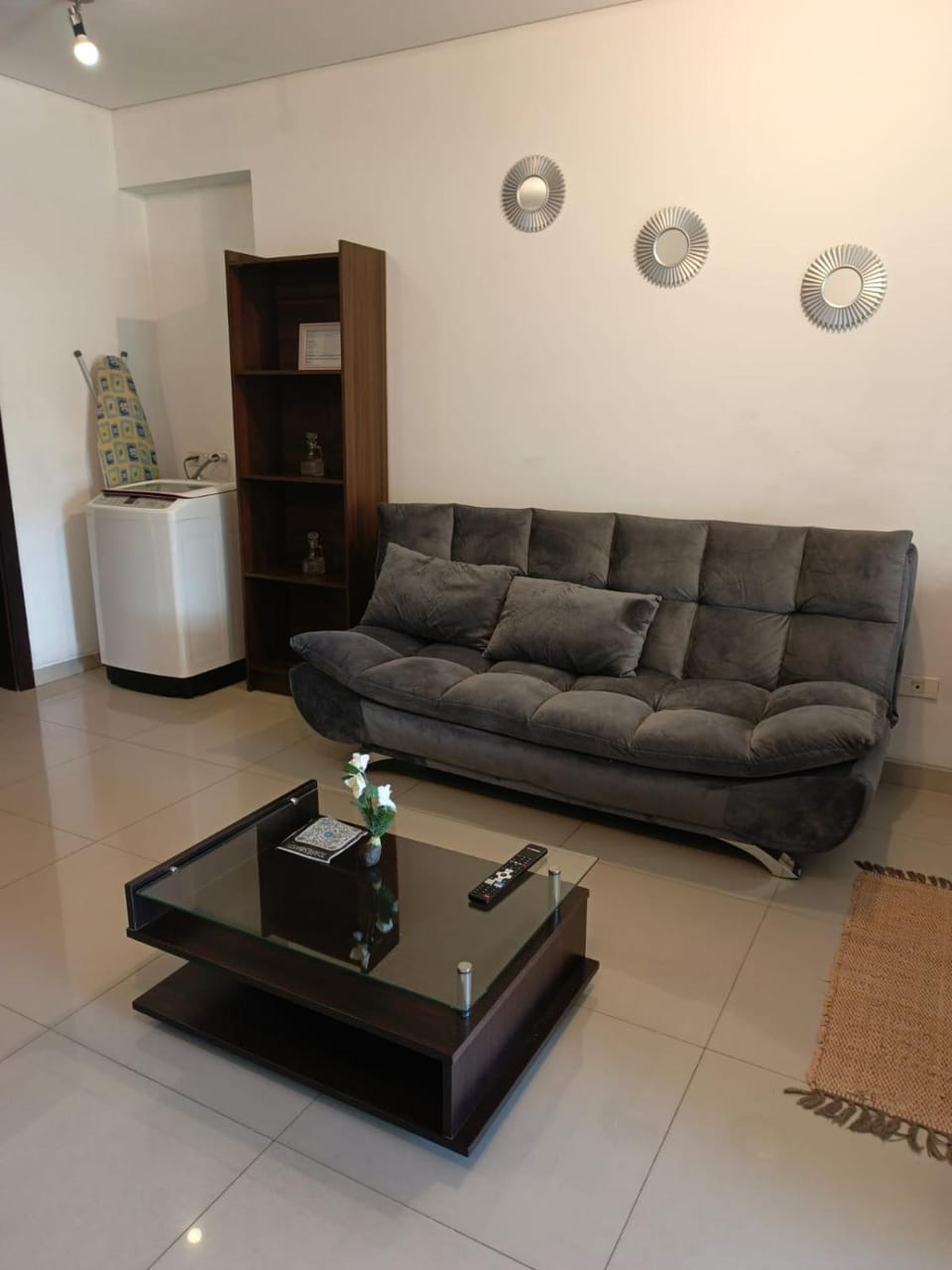 Living room, washing machine