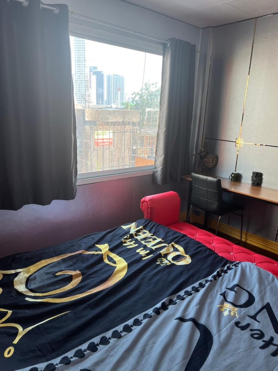 W District Guesthouse Bed and Breakfast in Bangkok