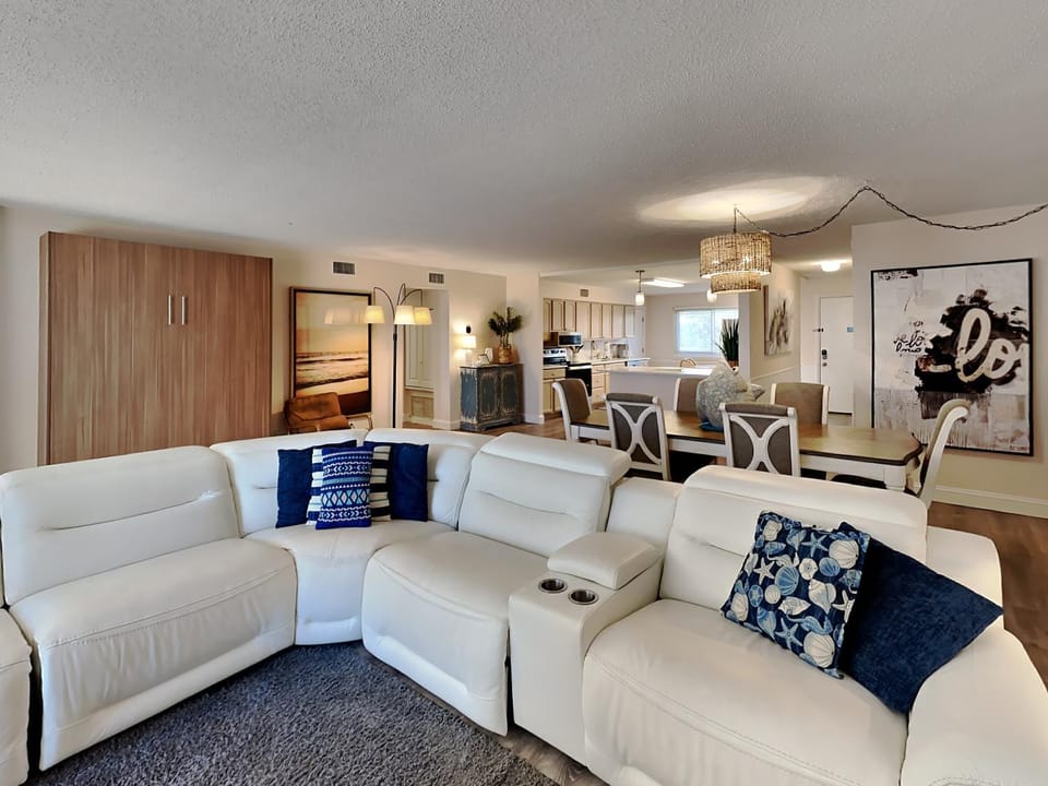 Kitchen or kitchenette, Living room, Seating area, Dining area, furniture, wardrobe, air conditioner