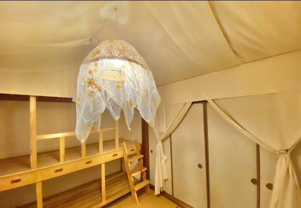『沙羅居 レトロ&グランピング』名古屋駅徒歩10分の異空間 広々100 ㎡ 貸切古民家 最大11名様 House in Nagoya