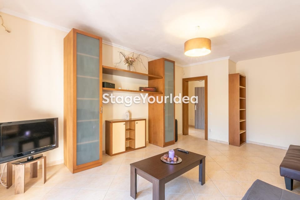 Lux apartment - one bedroom , living room , kitchen , bathroom - for 1 to 7 people, also for parties & gatherings up to 25 people, only 15 minutes from Thessaloniki city center and 8' minutes from Thessaloniki airport Apartment in Decentralized Administration of Macedonia and Thrace