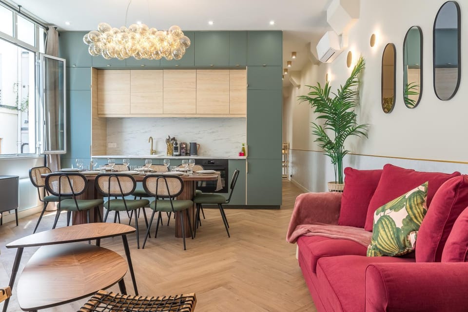 Living room, Dining area
