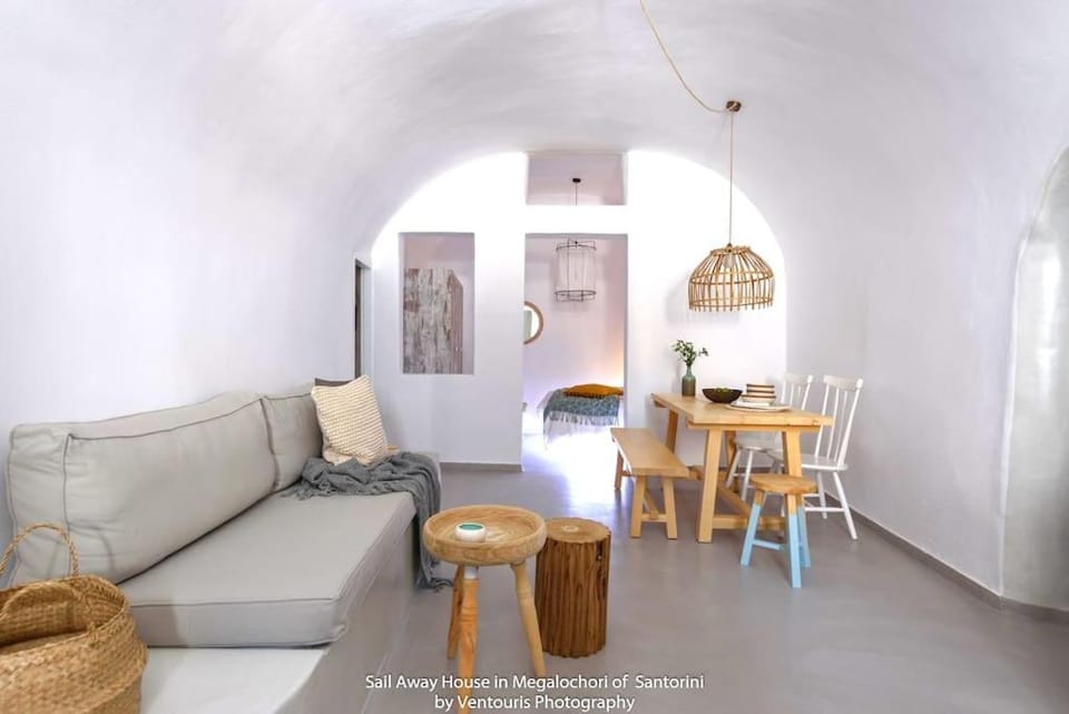 Sail Away House in Megalochori House in Megalochori