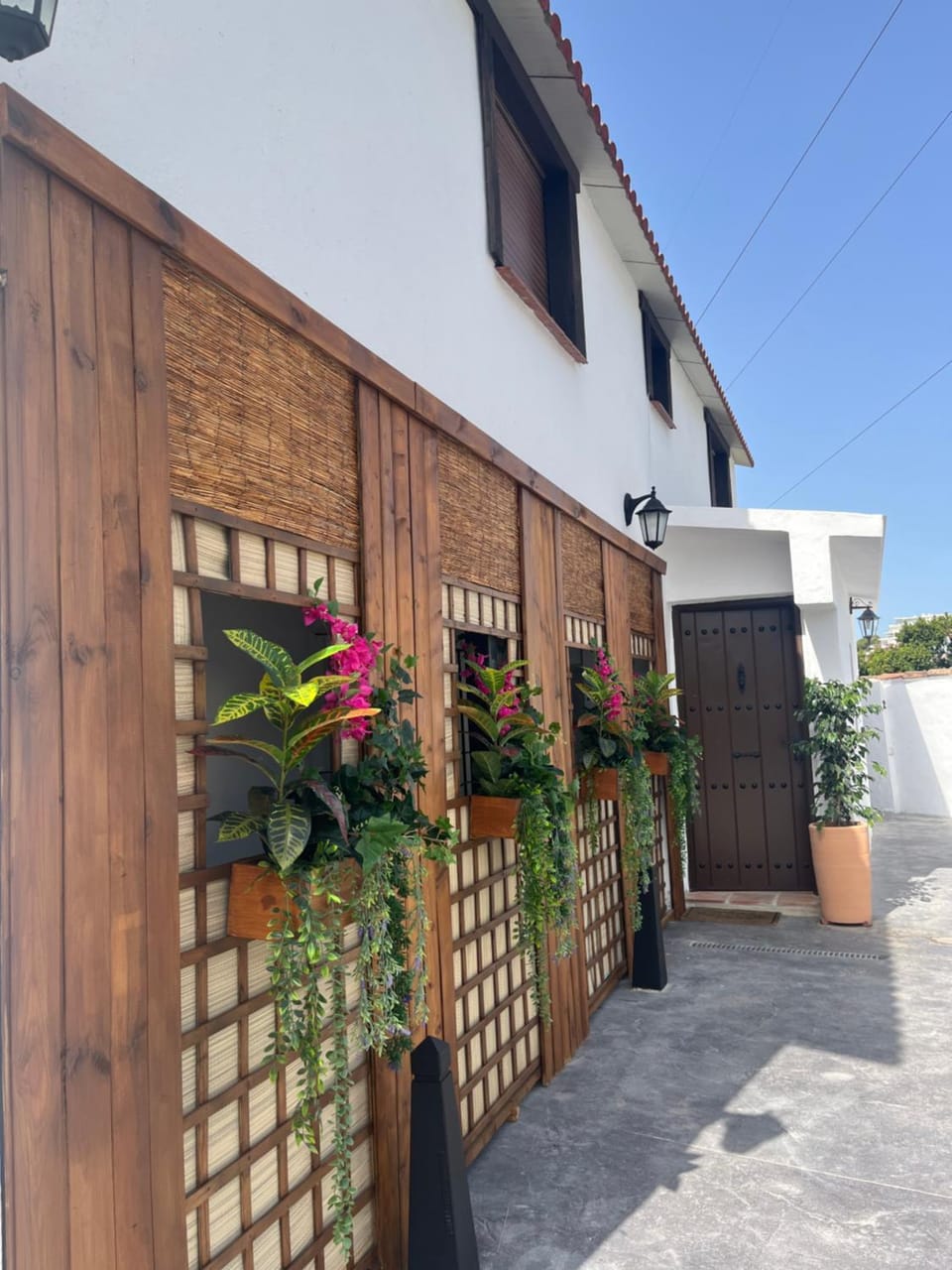 Property building, Day