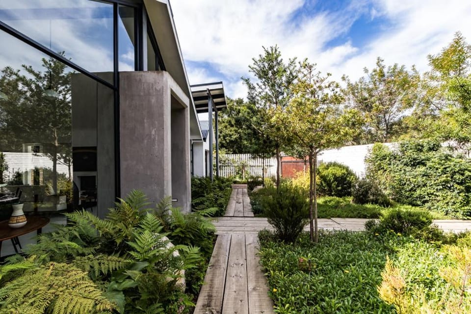 Property building, Garden