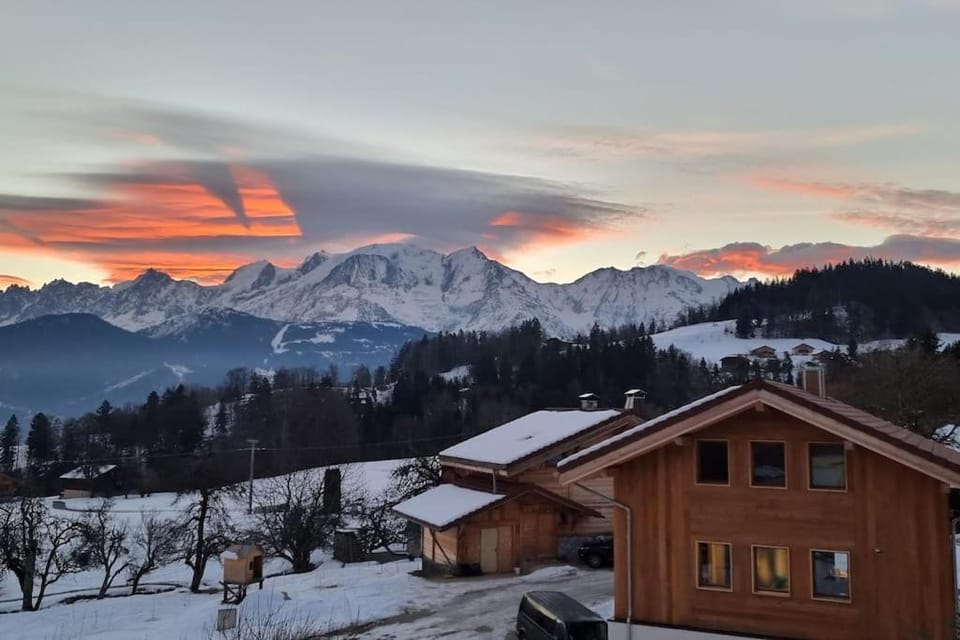 Winter, Balcony/Terrace, Mountain view, Sunset