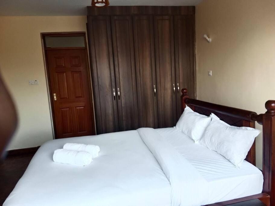 ELEGANT 3 BEDROOMS ALL ENSUITES. Apartment in Kenya