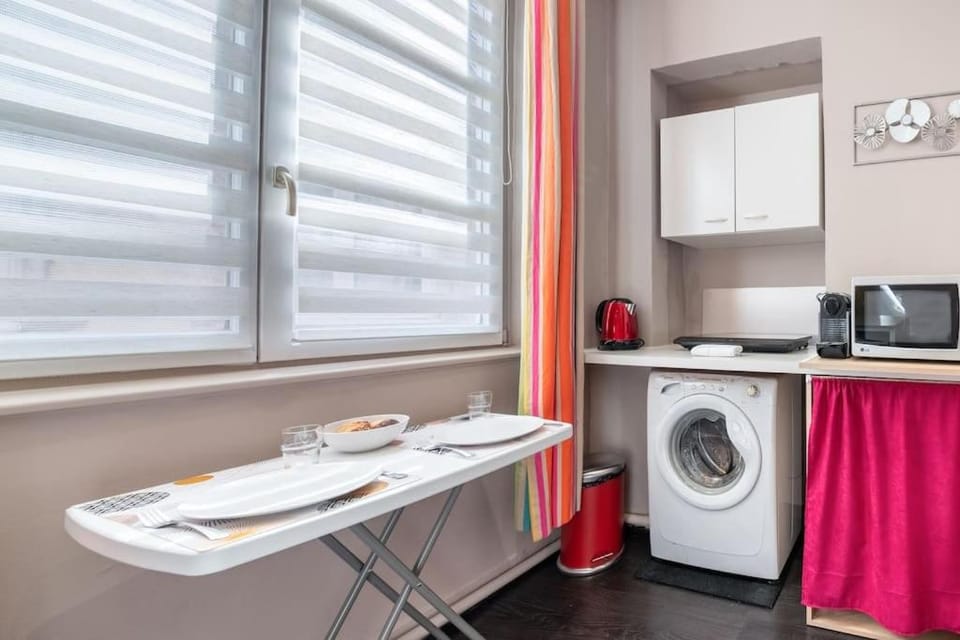 Charmant studio Hyper-centre Apartment in Lyon