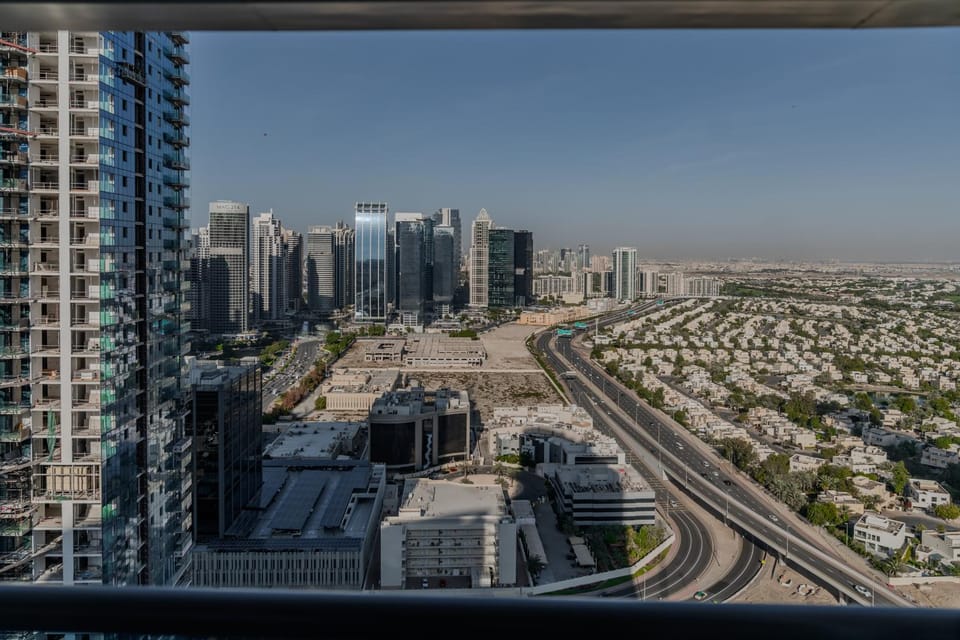 City view, Street view
