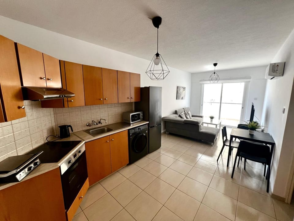 Kitchen or kitchenette, Living room, Dining area, oven, stove, toaster