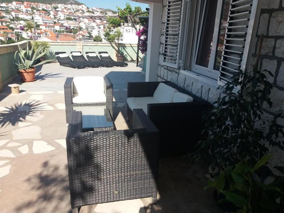 Sunset house with seaview Apartment in Hvar