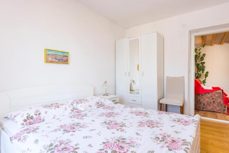 Sunset house with seaview Apartment in Hvar