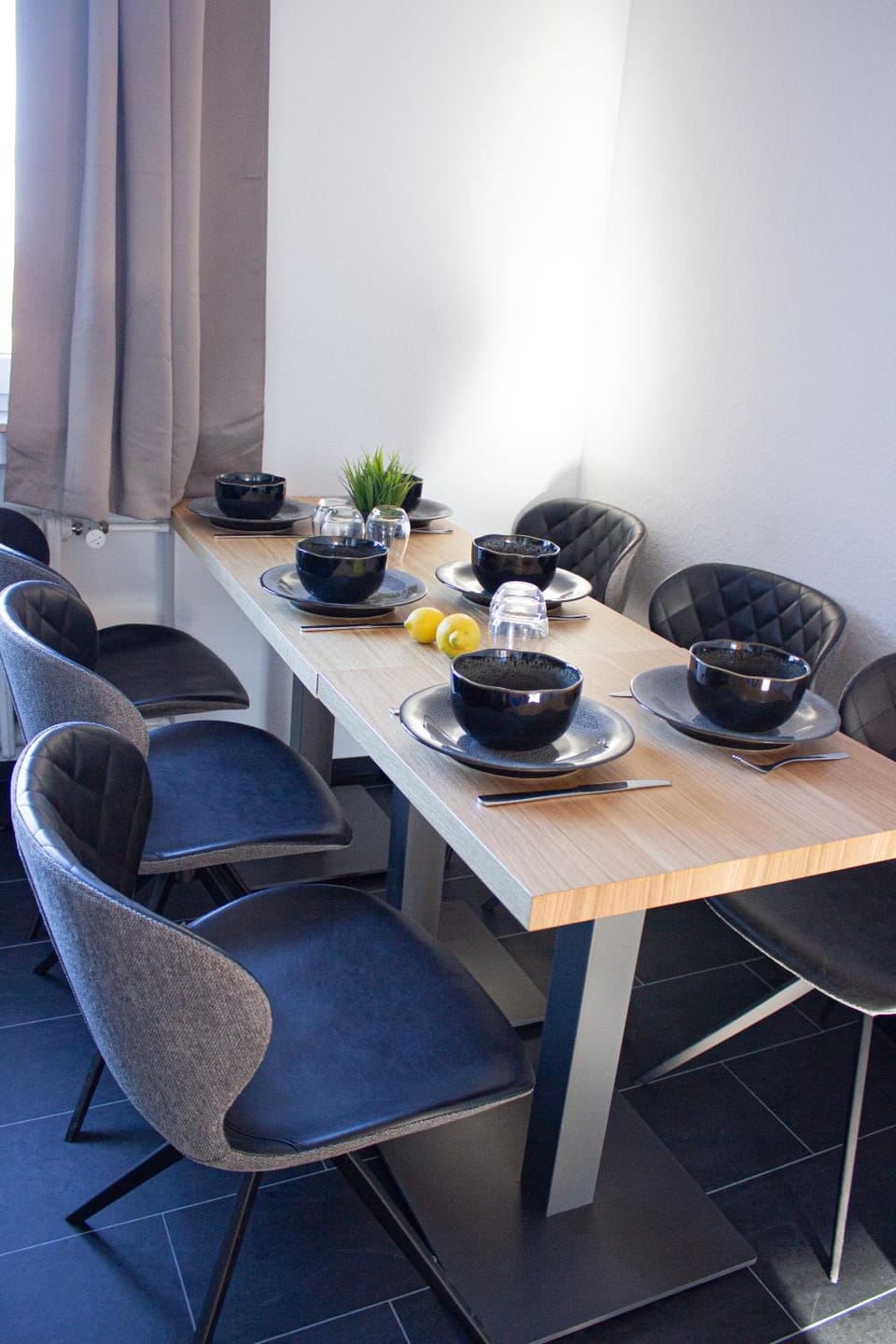 Kitchen or kitchenette, Food and drinks, Seating area, Food, kitchen