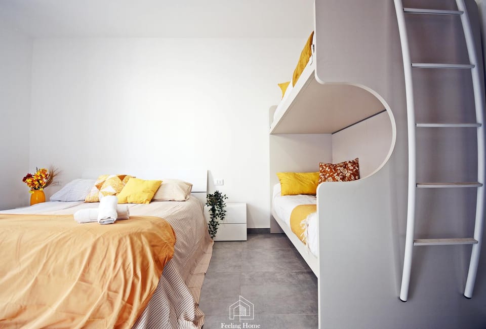 Bed, Bedroom, bunk bed