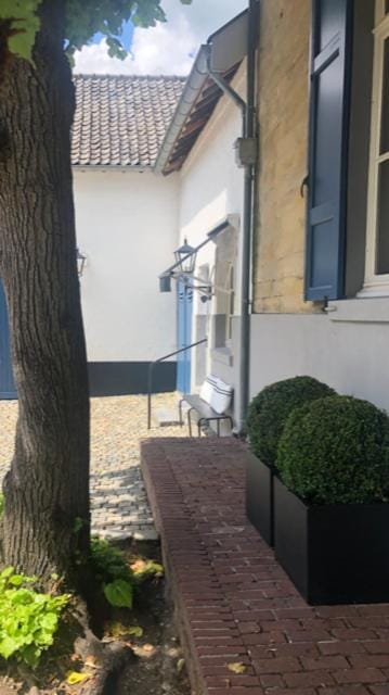 Onder de Linde B&B Bed and Breakfast in Limburg (province)