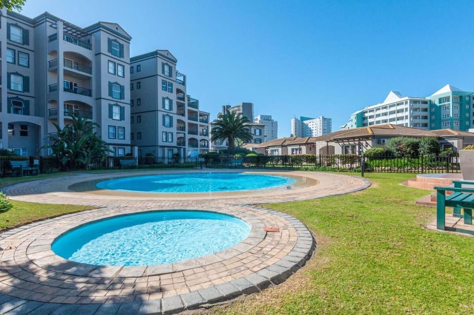 Garden view, Swimming pool