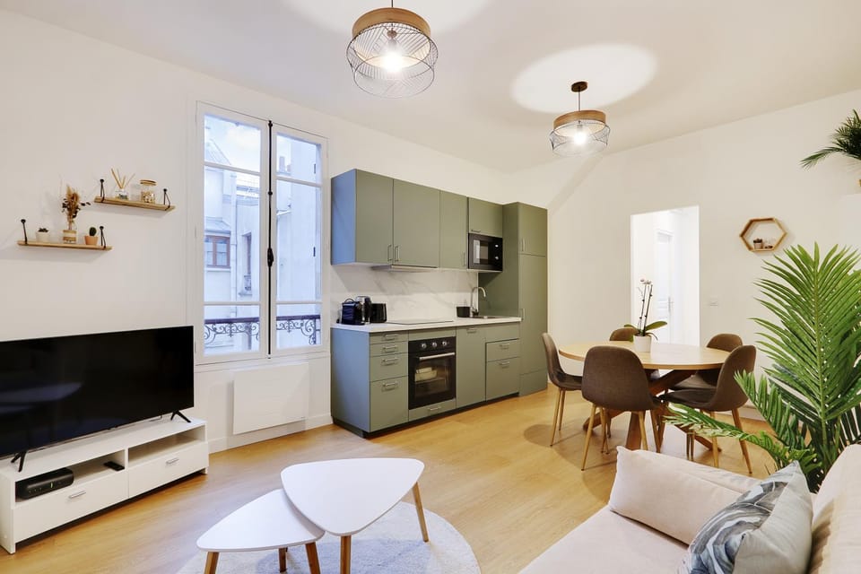 TV and multimedia, Kitchen or kitchenette, Living room, Seating area, Dining area, dishwasher, minibar, pet friendly, stove