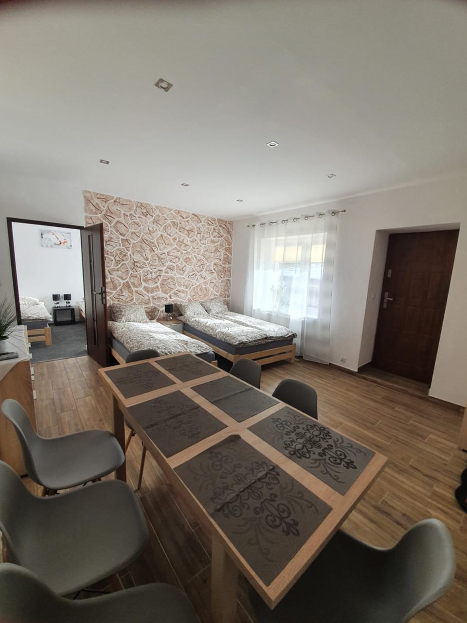 Bed, Living room, Photo of the whole room, Seating area, Bedroom