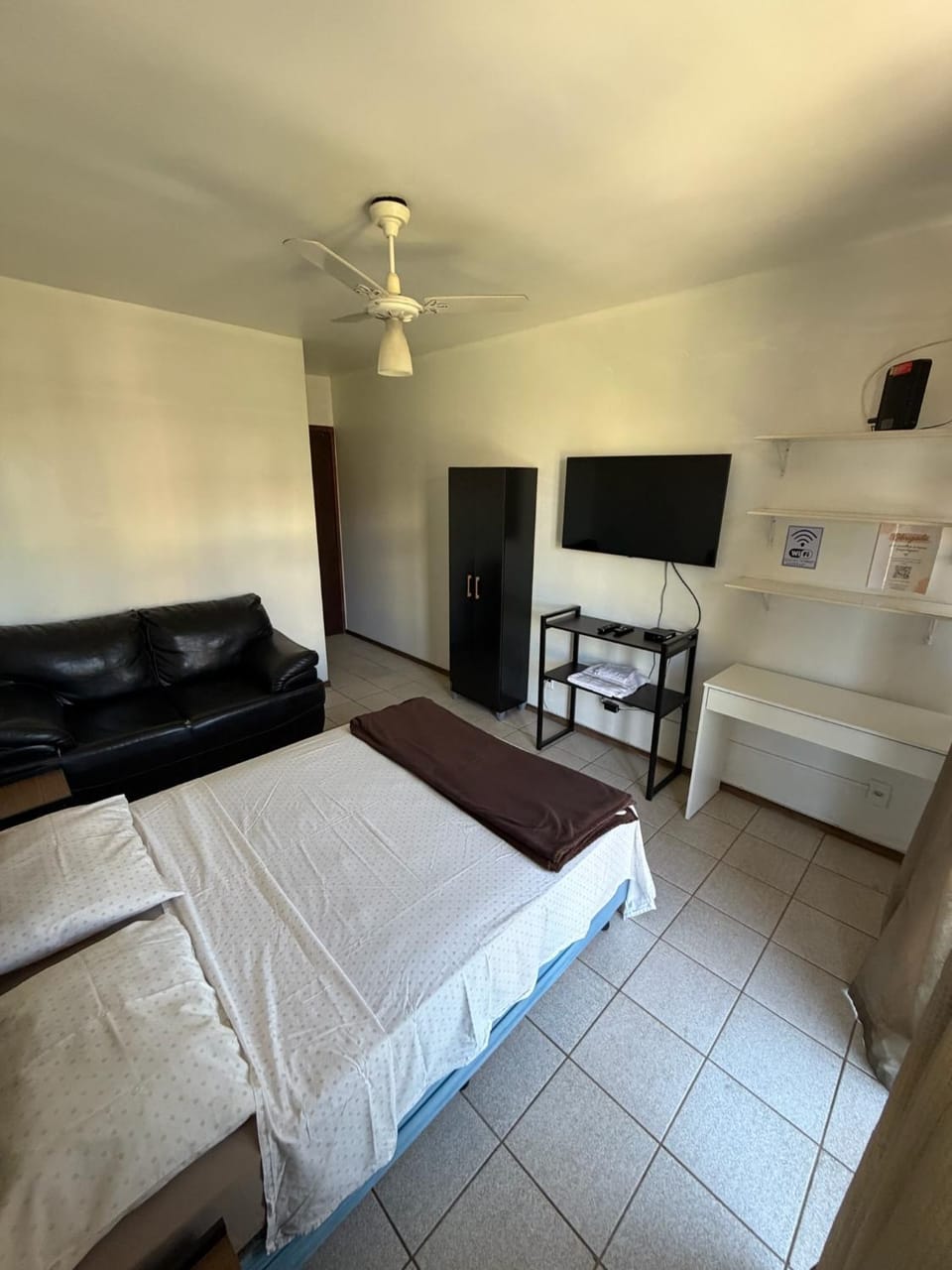 kitnet sudoeste proximo de comercios Apartment in State of Goiás