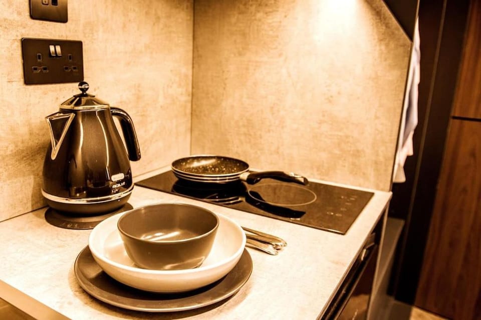Coffee/tea facilities, Kitchen or kitchenette