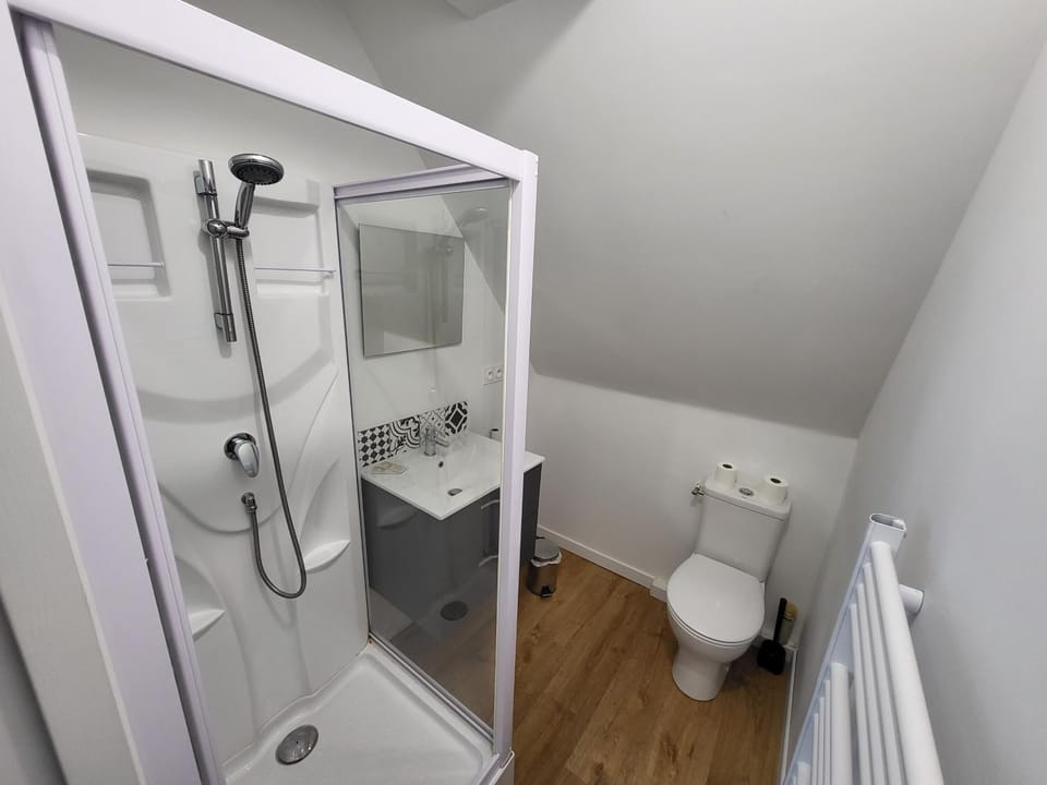 Châteaubourg : Studio avec cuisine et salle d'eau Apartment in Brittany
