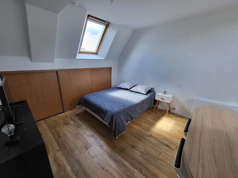 Châteaubourg : Studio avec cuisine et salle d'eau Apartment in Brittany