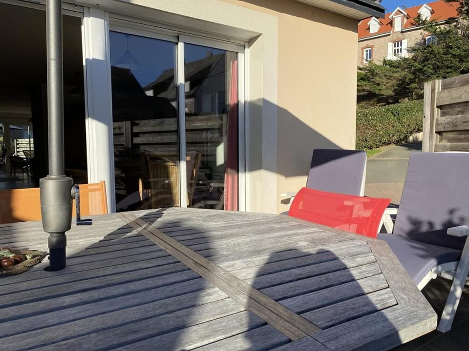 487 - Maison T3, sur la plage de Caroual Villa in Brittany