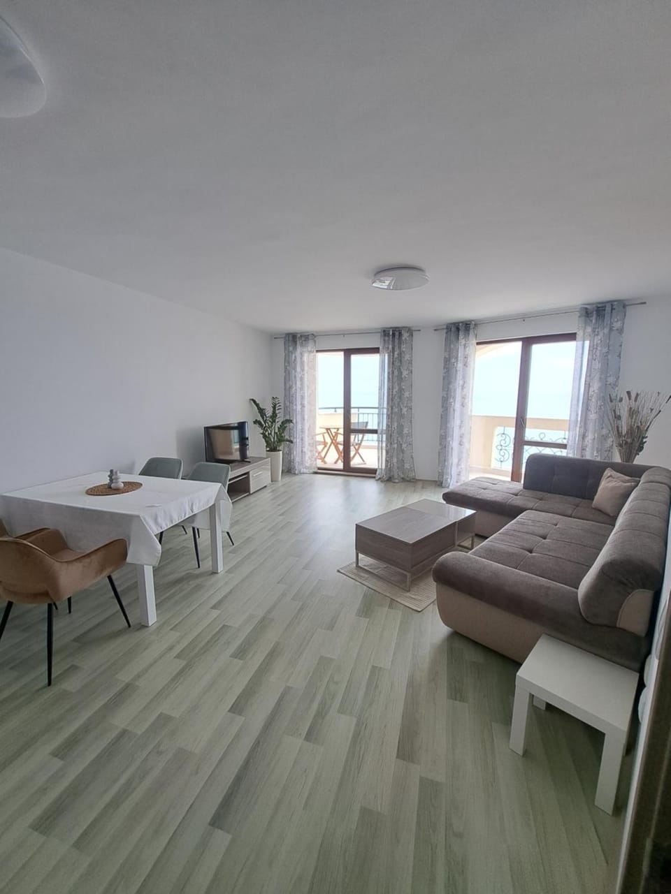Apartment Aphaya, complex Carpe Diem, Апартамент Афайя, комплекс Карпе Дием Apartment in Dobrich Province, Bulgaria