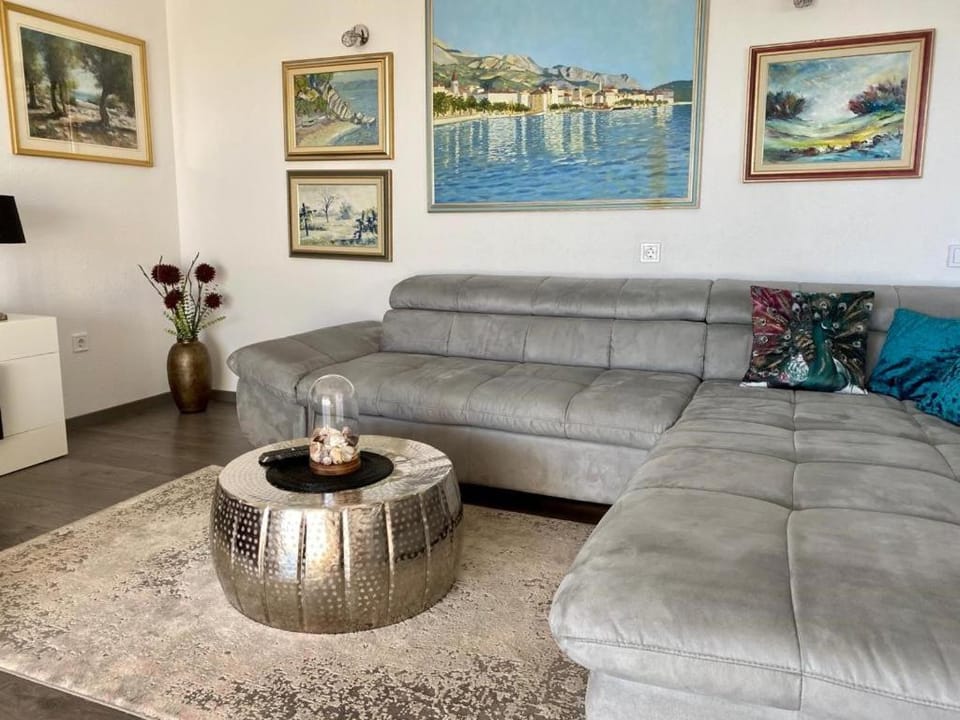 Villa Noura in Makarska, private pool,gym Villa in Makarska