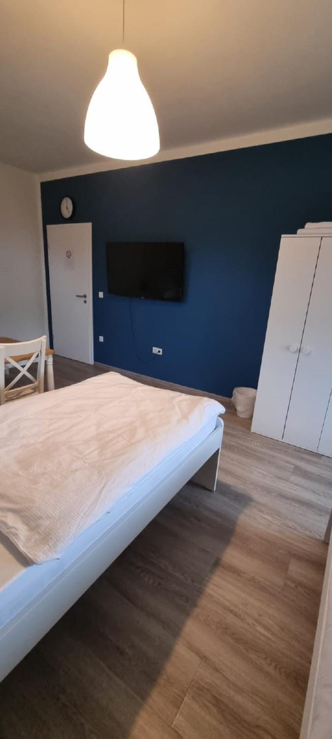Bed, TV and multimedia