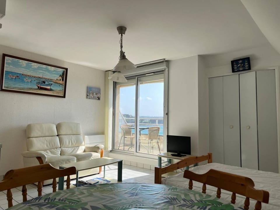 Seating area, Sea view