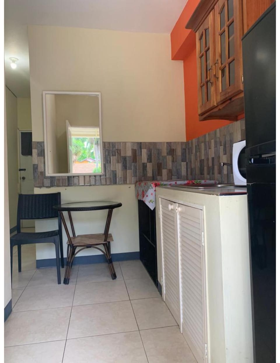 2-bedroom Apt in an Ocean Front Resort in Jamaica - Enjoy 7 miles of White Sand Beach! Apartment in Negril