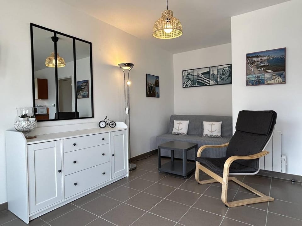 517 - Appartement T2, en plein cœur d'Erquy Apartment in Brittany