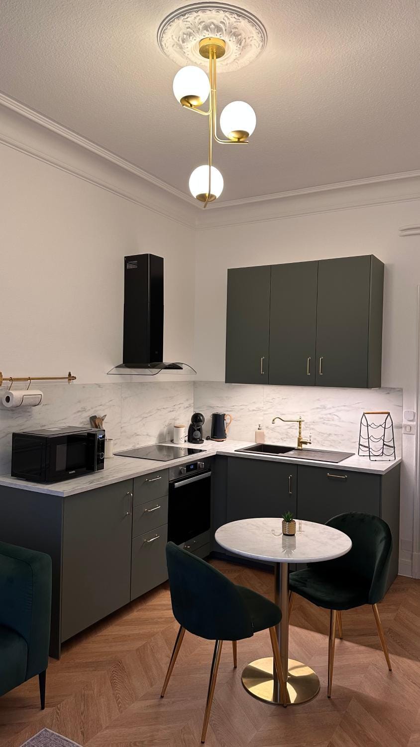 Coffee/tea facilities, Kitchen or kitchenette, Dining area, dishwasher, minibar, pet friendly, stove, toaster