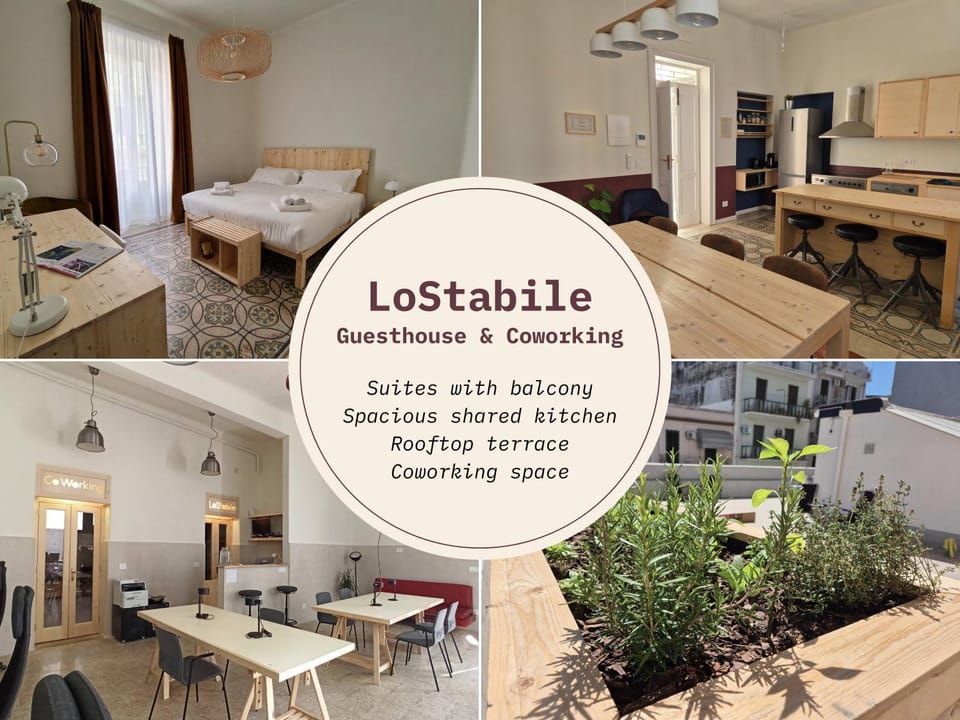 Kitchen or kitchenette, Seating area, Dining area
