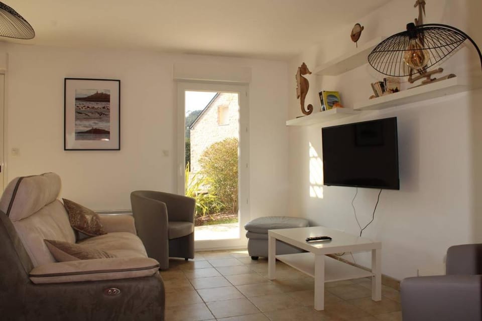 528 - Appartement 2 chambres à Erquy, proche de la plage du Centre Apartment in Brittany