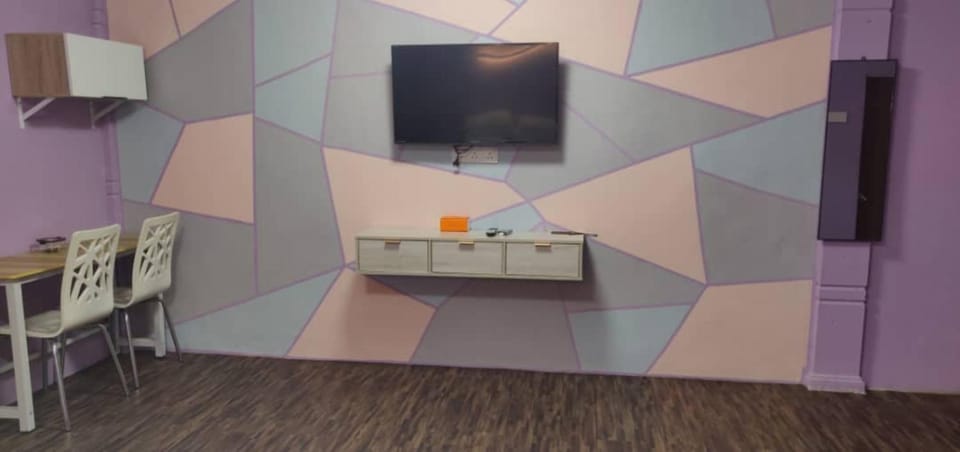TV and multimedia, Dining area