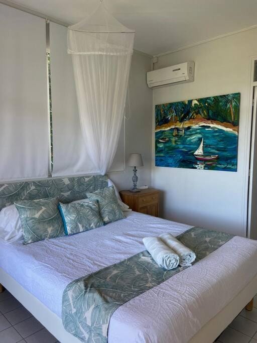 Villa "The Pretty Mermaid", pool and stunning views 5 min from beach Villa in Deshaies