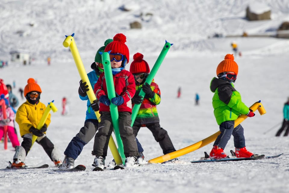 Ski School, Skiing