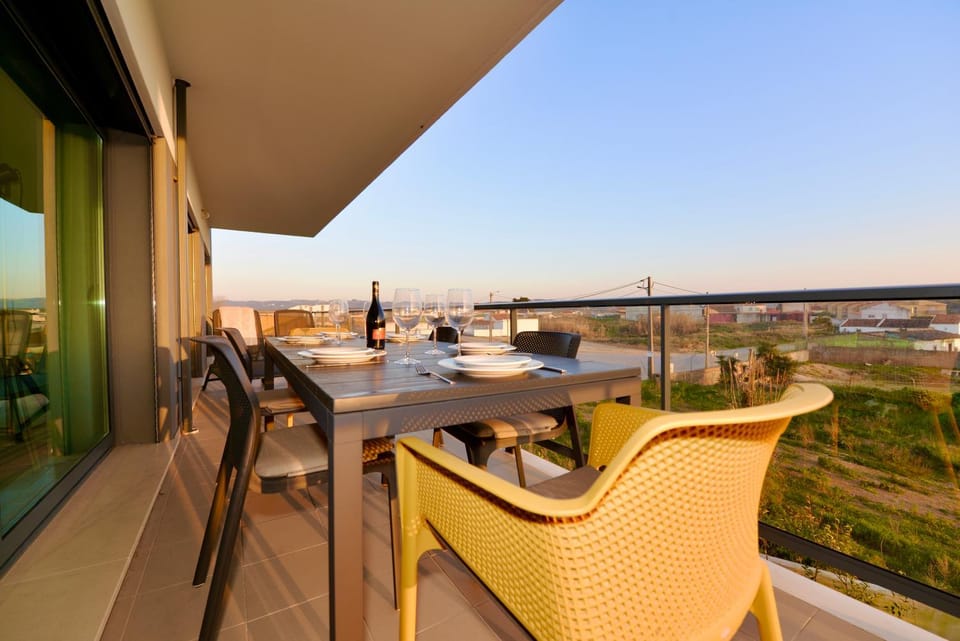 Aloha Bliss - Apartment for 8 (6 adults max) Apartment in Portugal