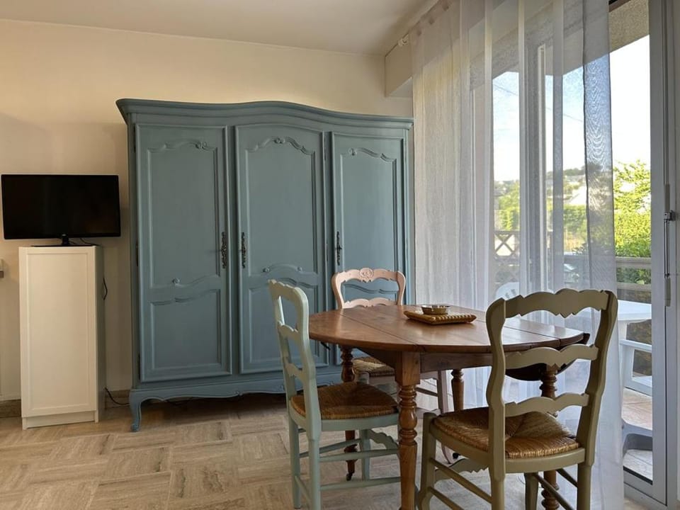 541 - Studio en rez-de-jardin à quelques pas de la plage Apartment in Brittany