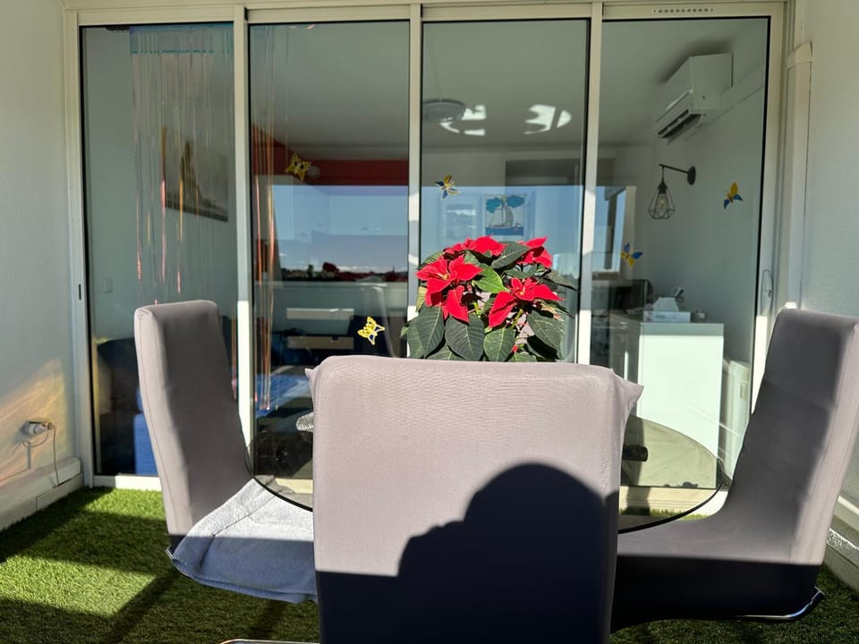 Village naturiste - Port-Nature 4 coursives vue mer - Le Point G. Apartment in Agde